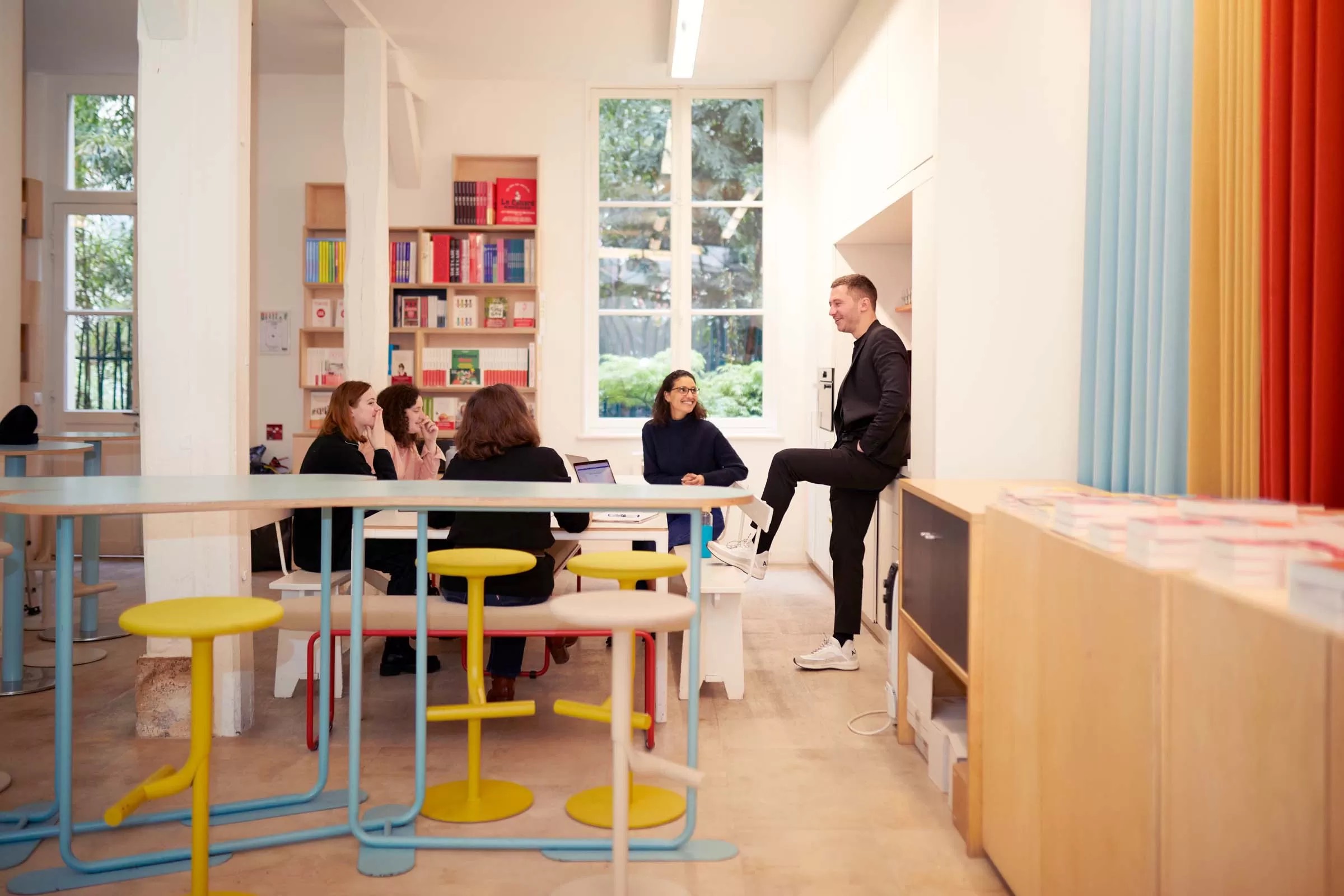 Le commercial et les relations libraires